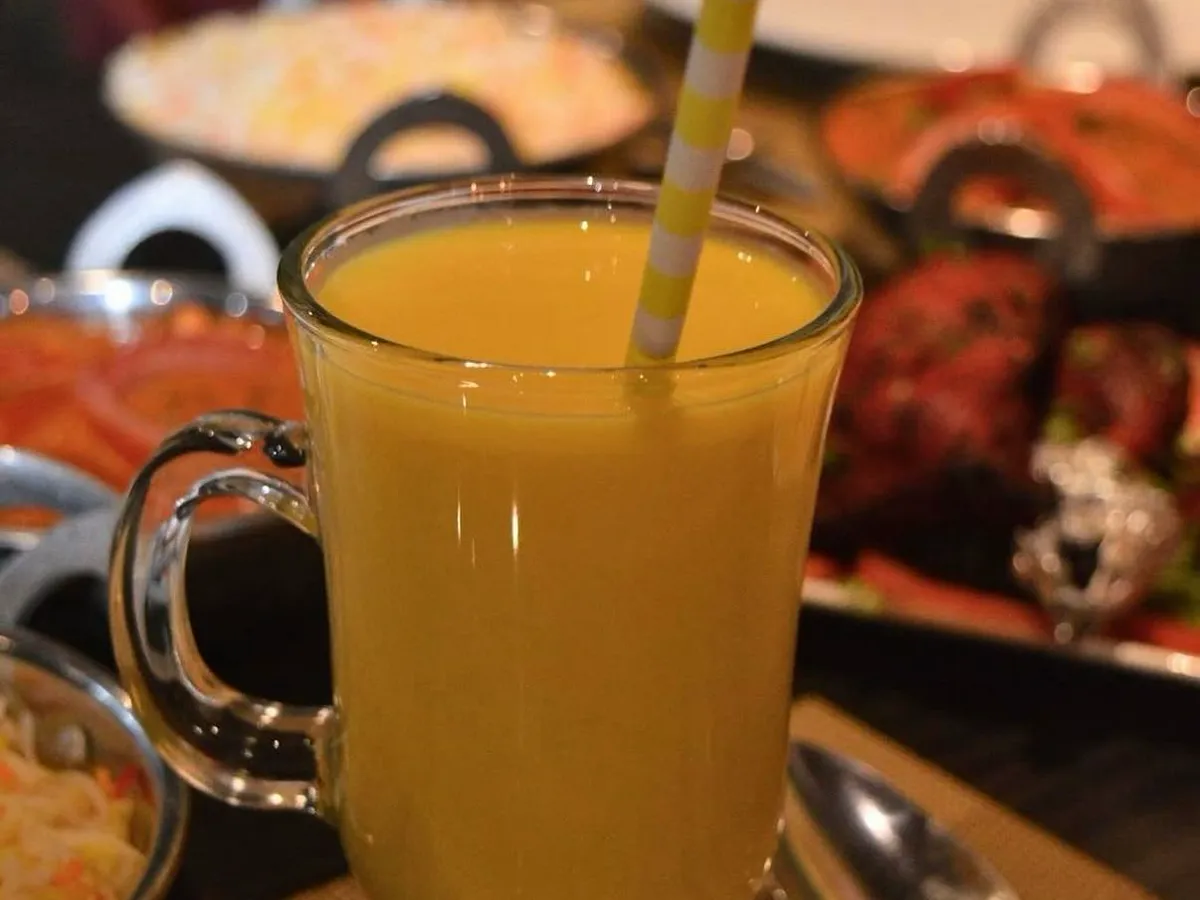 Mango lassi
